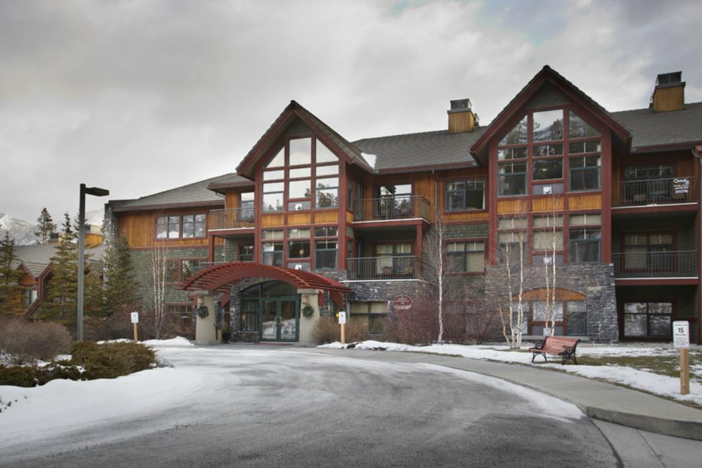 Platinum Suites Resort - Vacation Rentals Canmore Exterior foto